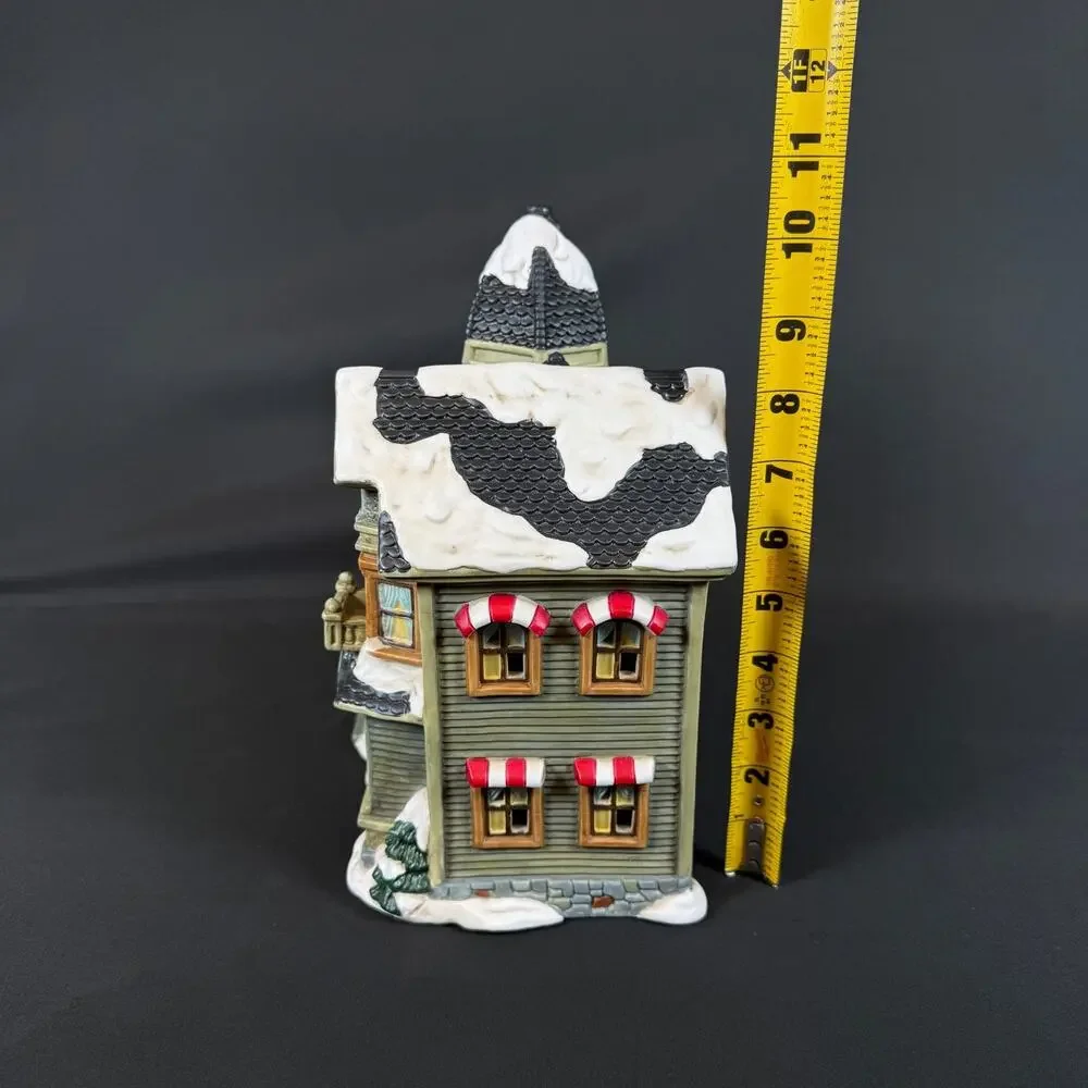 Village Square Holiday 9-pc Starter Set Christmas Village 2002 light house